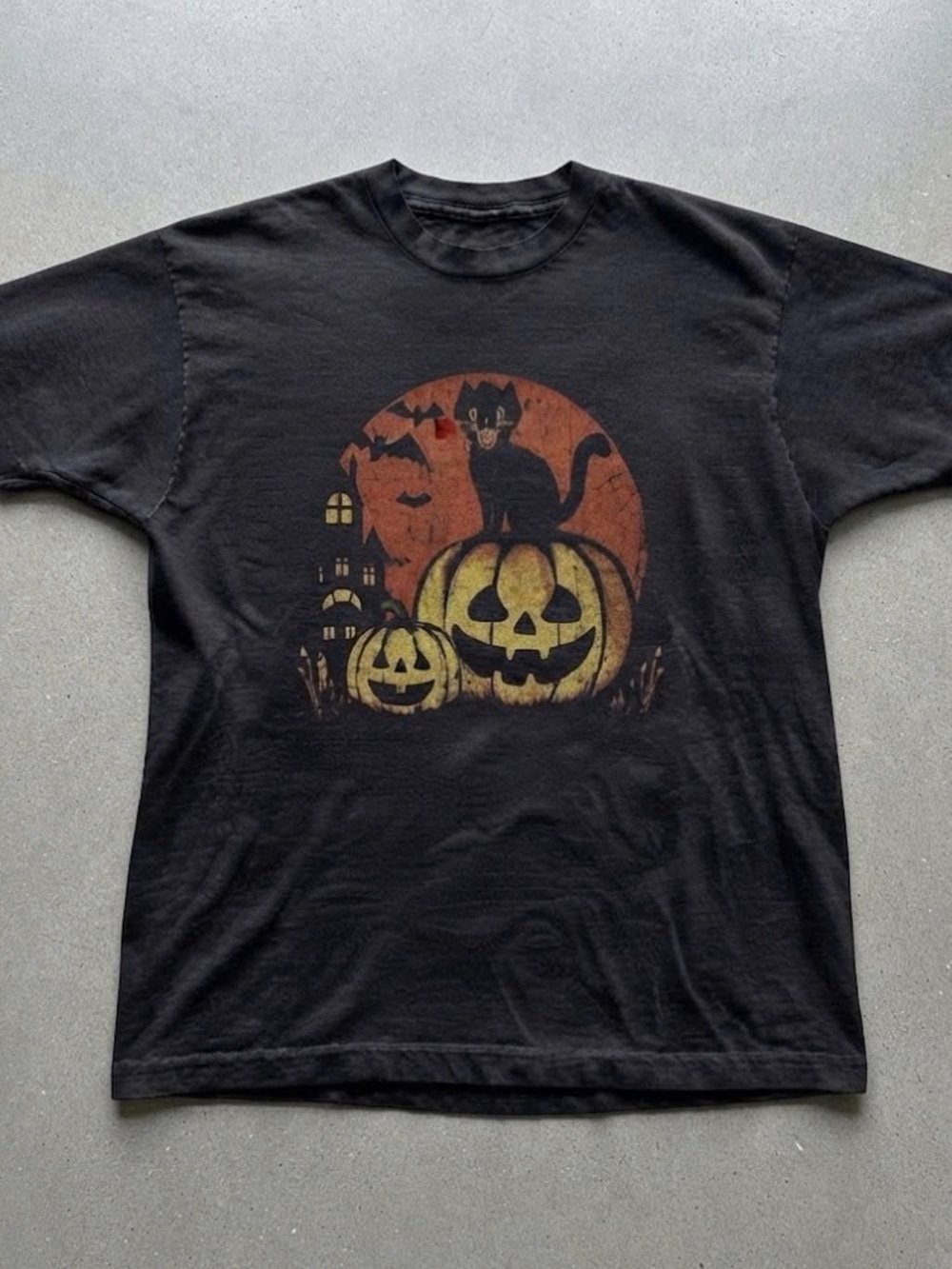 Black Halloween Pumpkin & Cat Graphic Tee